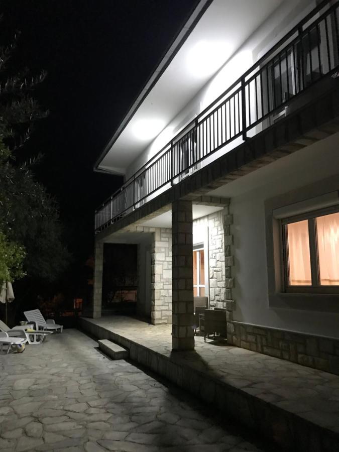 Olive Tree Villa Херцег-Нови Экстерьер фото