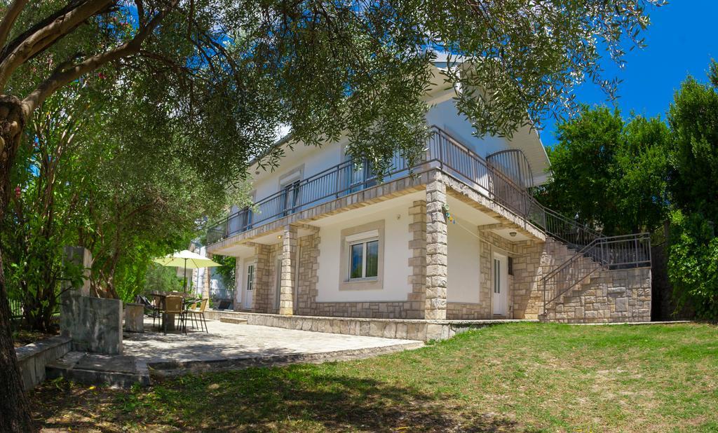Olive Tree Villa Херцег-Нови Экстерьер фото